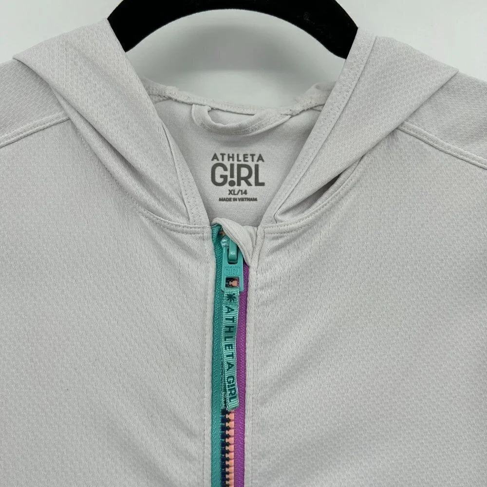 Athleta brand girl